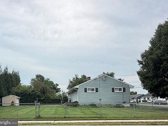 4th image of 3 Shell Flower Ln