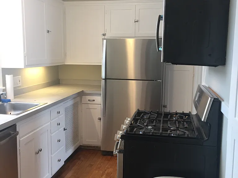 1619 Centre St #5 — Photo 7