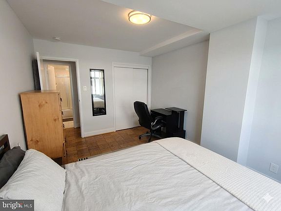 4th image of 2401 H St NW APT 509