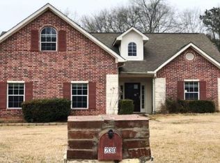 230 Austin Ln, Pollok, TX 75969