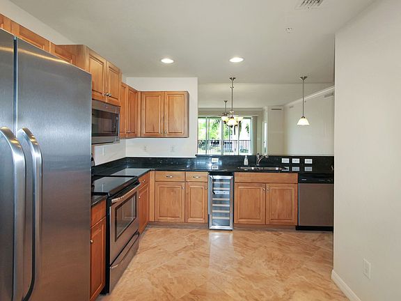 4th image of 1000 San Lino Cir Unit 1022