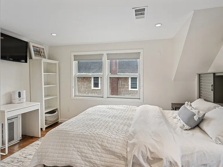 24 Pleasant Ln — Photo 39