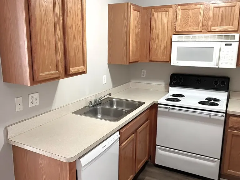 23284 Cornerstone Village Dr #143 — Photo 7