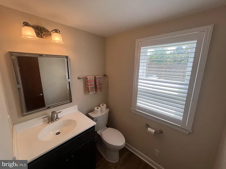 20 Fairview Rd — Photo 9