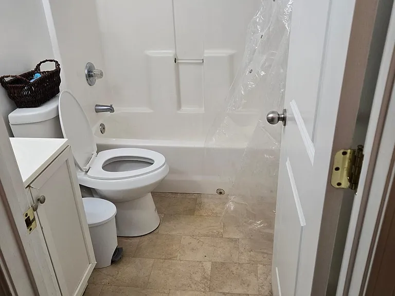 385 Calhoun St NW #A — Photo 1
