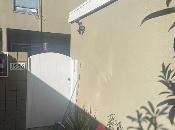 1556 Mitchell Ave, Tustin, CA 92780