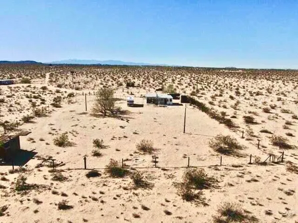 1331 Leeds Rd, Joshua Tree, CA 92252