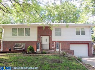 904 G St, Eagle, NE 68347