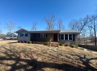 1302 Lumpkin Ave, Tupelo, MS 38801