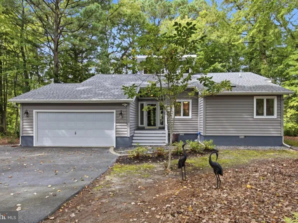 7147 Chandler Dr, Berlin, MD 21811