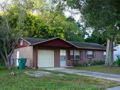 1041 Oak Tree Ln, Deland, FL, 32720