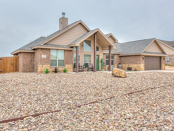 3rd image of 8387 Lynx Ln