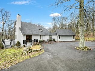 146 Delmar Hill Rd, Slate Hill, NY 10973