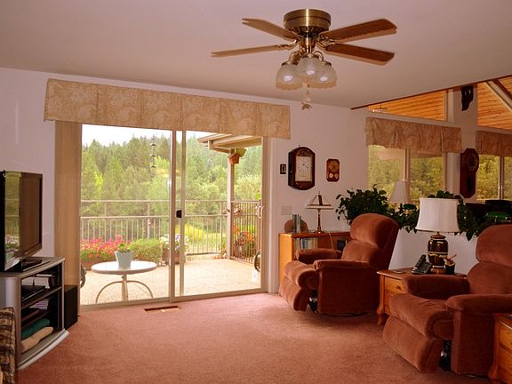 4th image of 11562 Tammy Way