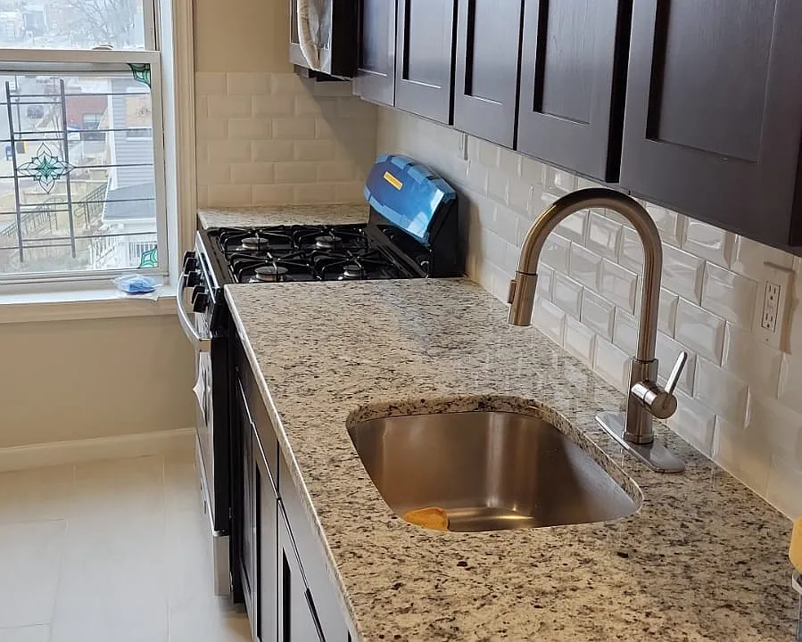 445 Washington Ave #5