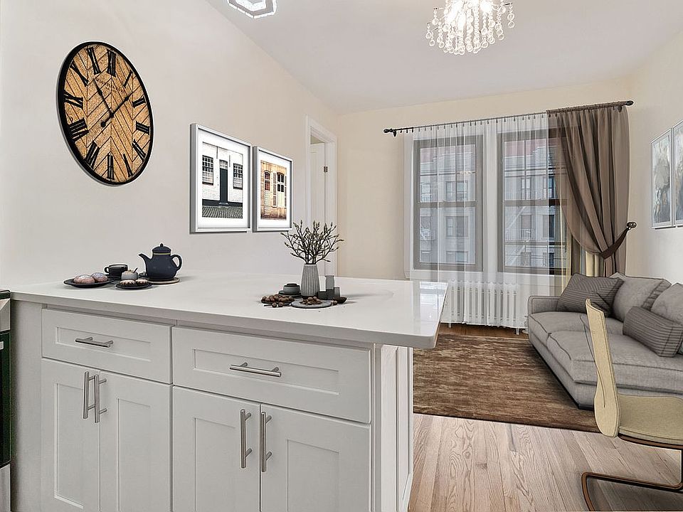 1st image of 85 Barrow St Unit 5G