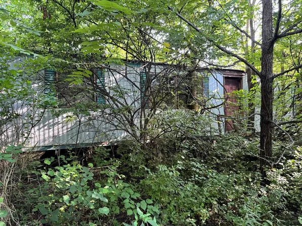 279 Sheely Rd, Frankfort, OH 45628