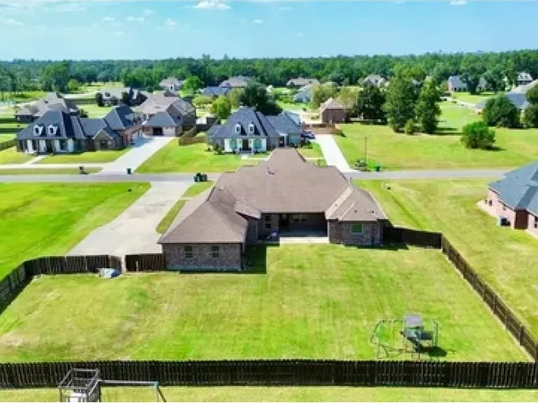 3665 E Cabella Rd — Photo 21