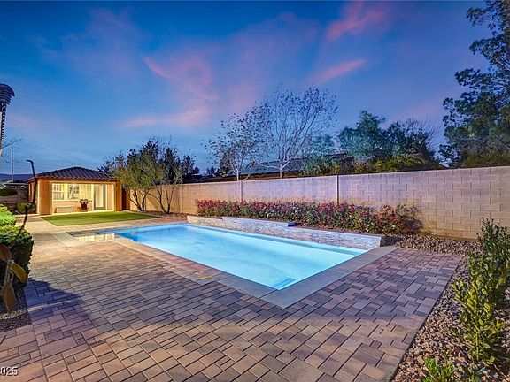 3rd image of 8470 Creekstone Ct