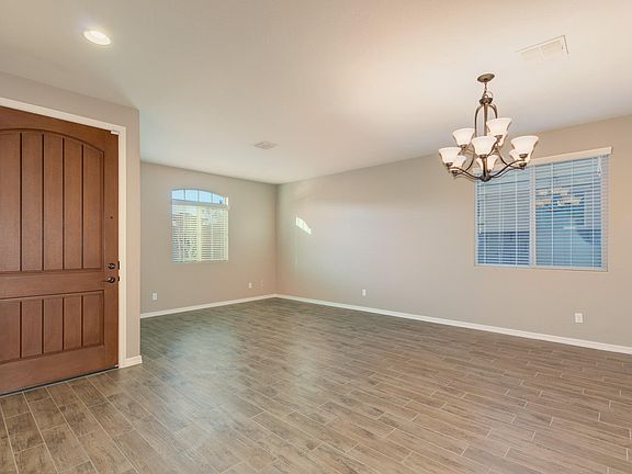4th image of 20650 E Raven Dr
