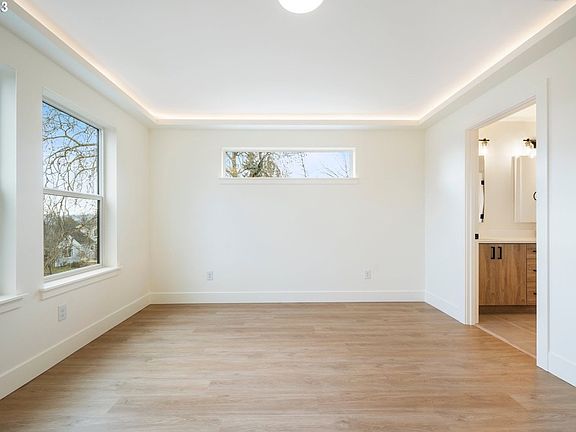 5th image of 104 E 30th St