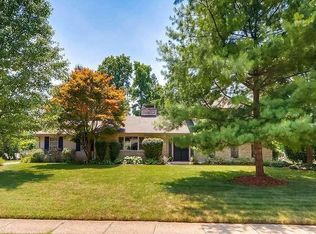 2415 Buckley Rd, Columbus, OH 43220