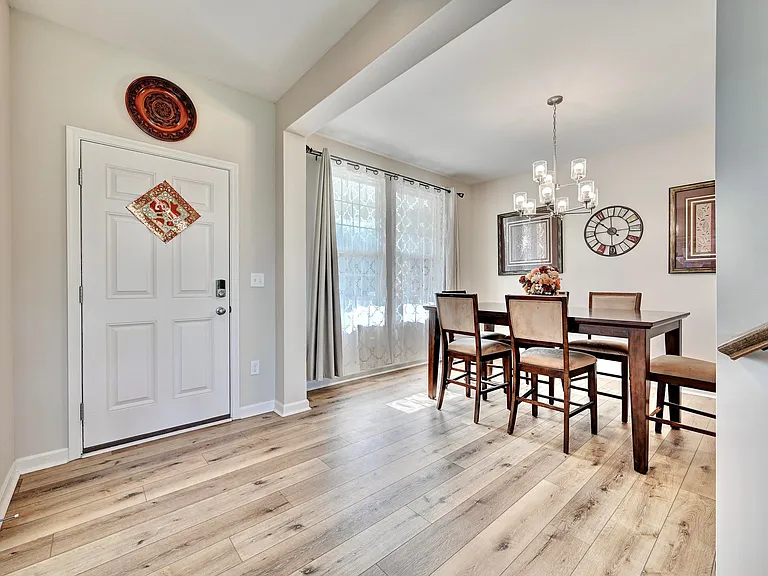 Entry Hallway & Dining Room
