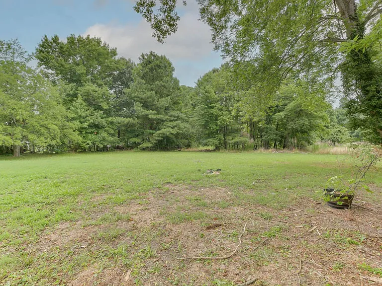 1302 Dare Rd — Photo 36