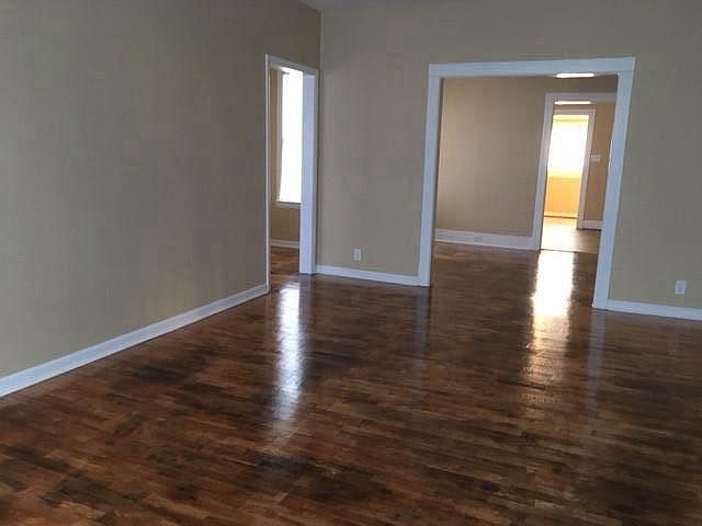 2nd image of 585 Central Ave NW