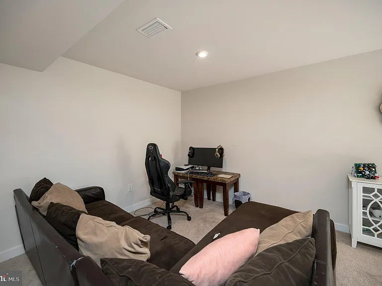 5432 Holley Oak Ln — Photo 52
