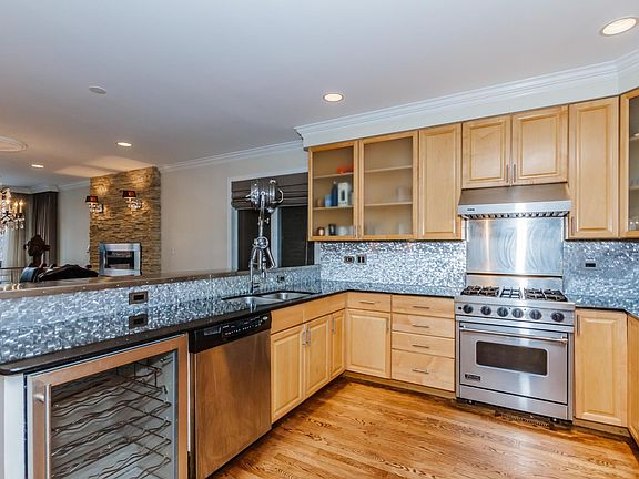 5th image of 1420 N Cleveland Ave #1