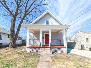 4030 8th Pl, Des Moines, IA 50313