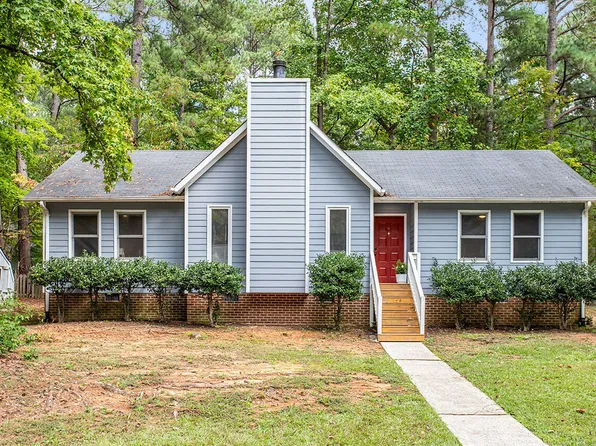 101 Hampton Ct, Chapel Hill, NC 27514
