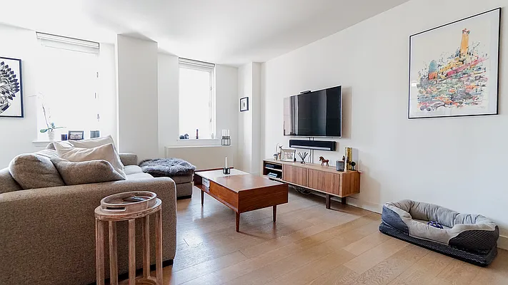 Rented by Camelot Realty Group | media 19