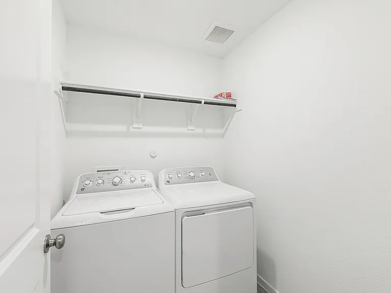 6744 Teal Cir — Photo 8