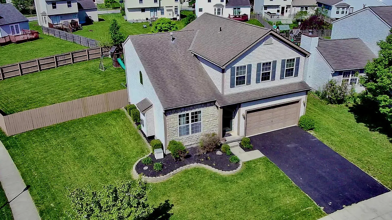 5 bed, 2518 sqft, $2,650 — Photo 1