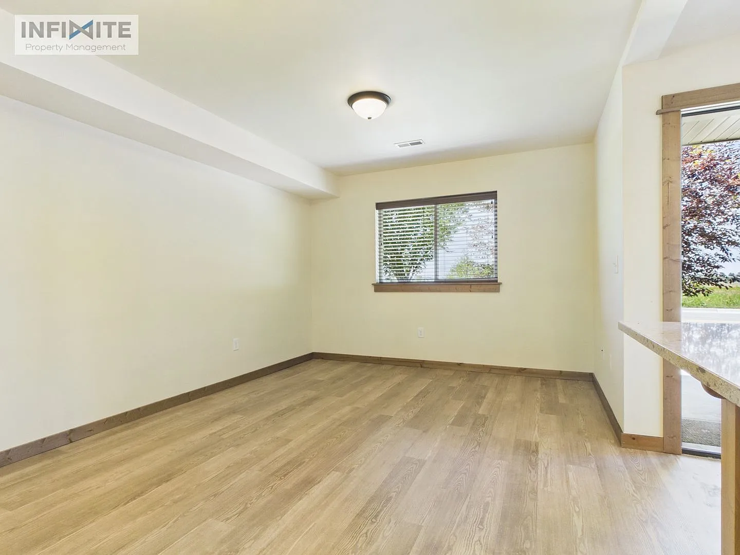 3 Bedroom End Unit Condo in Bozeman — Photo 4