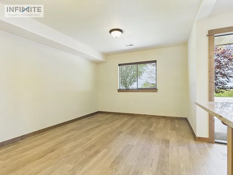 2767 Fen Way #A — Photo 4