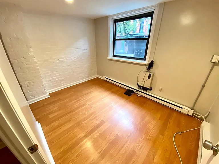 611 Bloomfield St #GRDN — Photo 9
