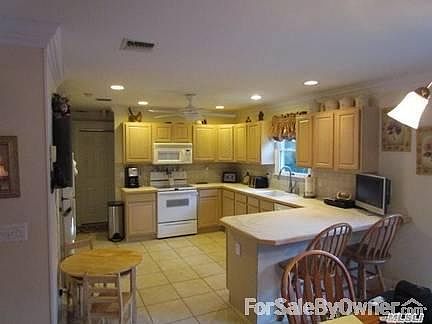 5th image of 254 Great Rock Dr