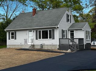 863 Sharps Lot Rd, Swansea, MA 02777