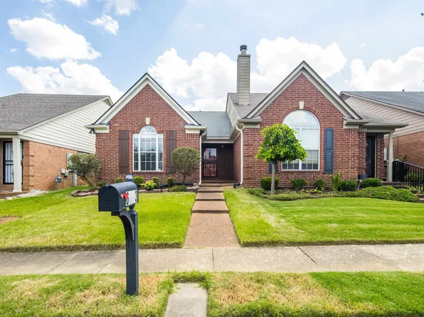 6883 Wrigley Dr, Cordova, TN 38018