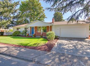 4670 Shoreline Dr N, Keizer, OR 97303