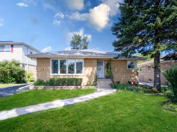 6712 Maple St, Morton Grove, IL 60053