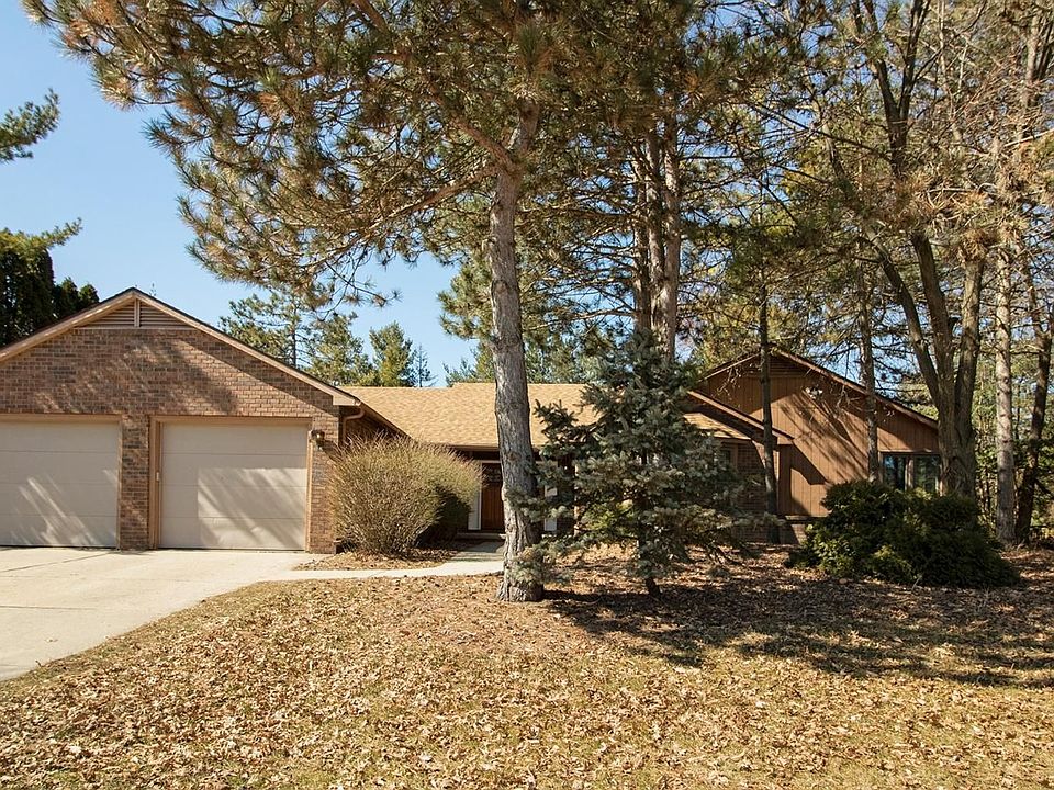 1st image of 2350 Saint Francis Dr