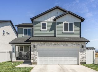 2432 W 3200 S, Syracuse, UT 84075