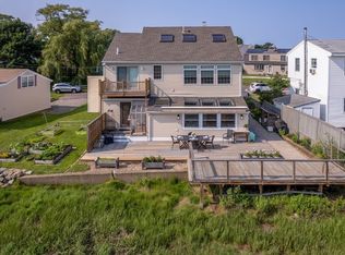8 Rio Dr, Gloucester, MA 01930