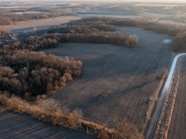 1706 54th Ave, Avon, IL 61415