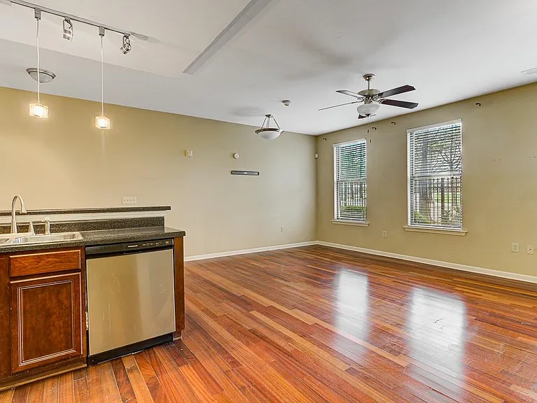731 Litty Ct #105 — Photo 9