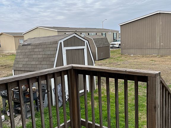 4th image of 126 Palermo Dr